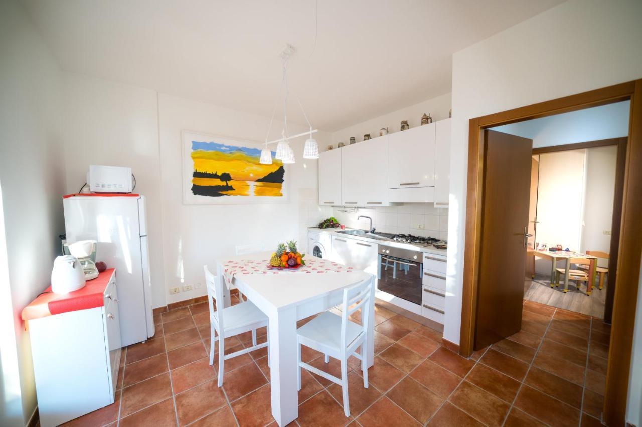 דירות ברנצונה סול גארדה Ulivi Beth'S House מראה חיצוני תמונה